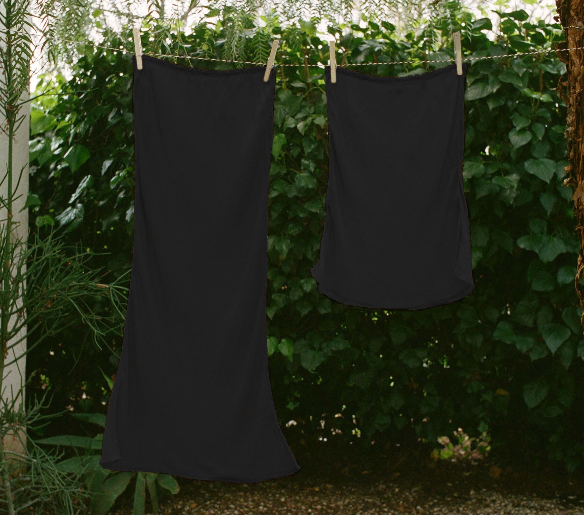 HMD -- MINI SKIRT SLIP -- BLACK view 1

