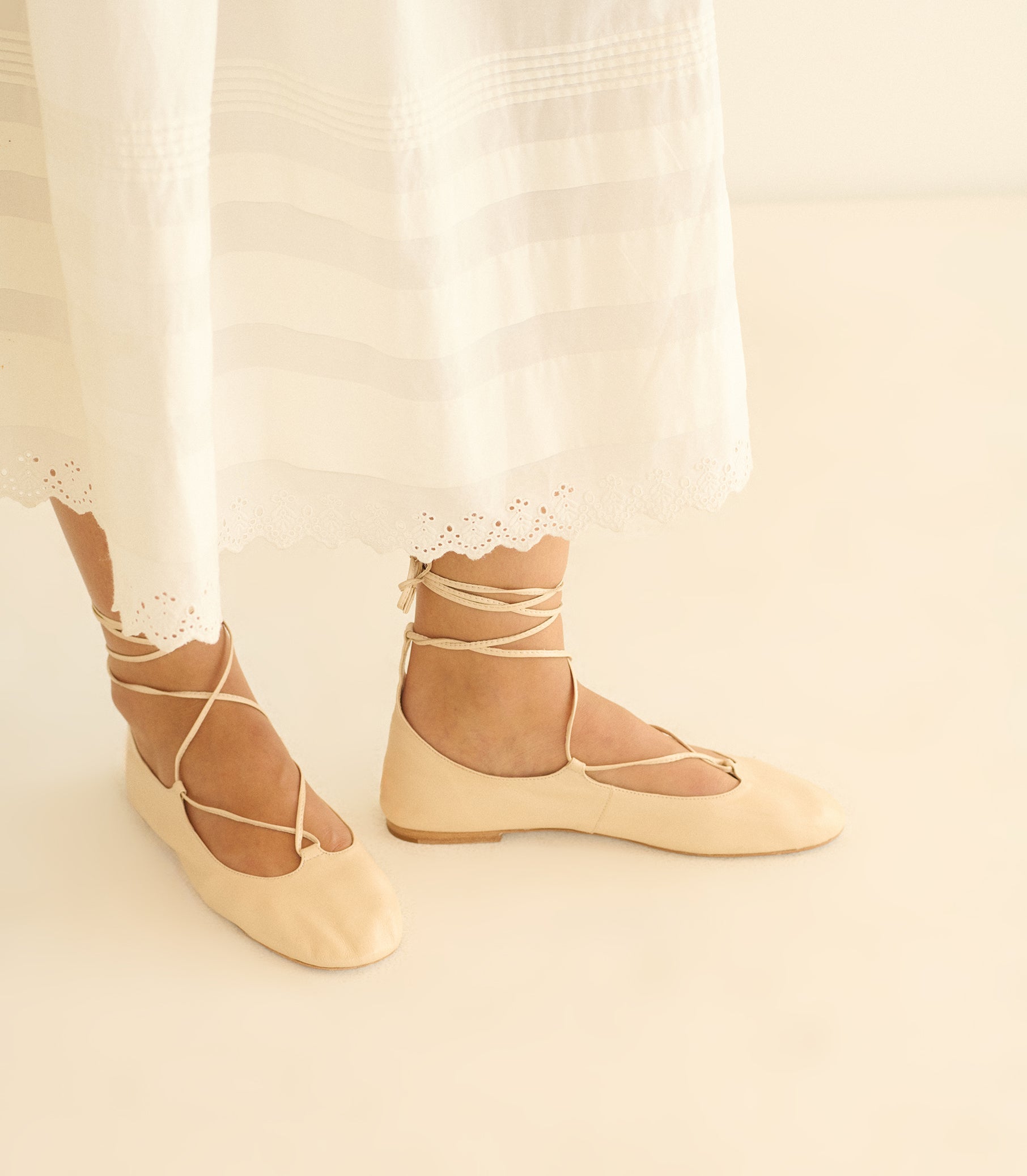 ALORA TIE FLAT -- NUDE NAPPA view 3
