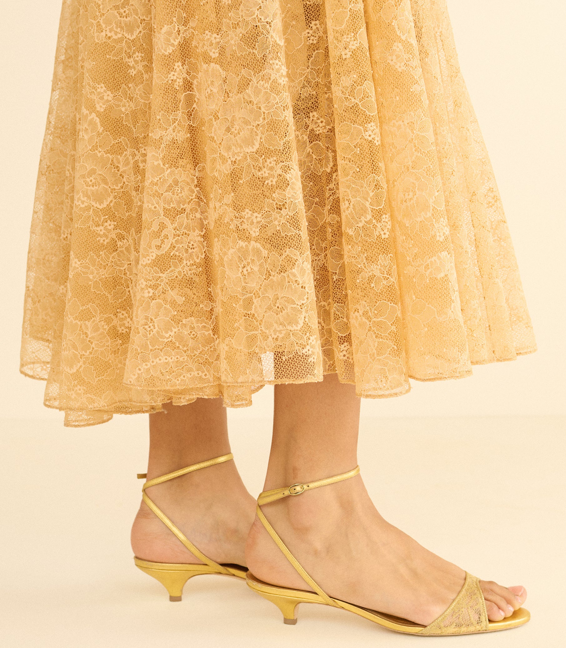 AMRA HEEL -- GOLD LACE view 3
