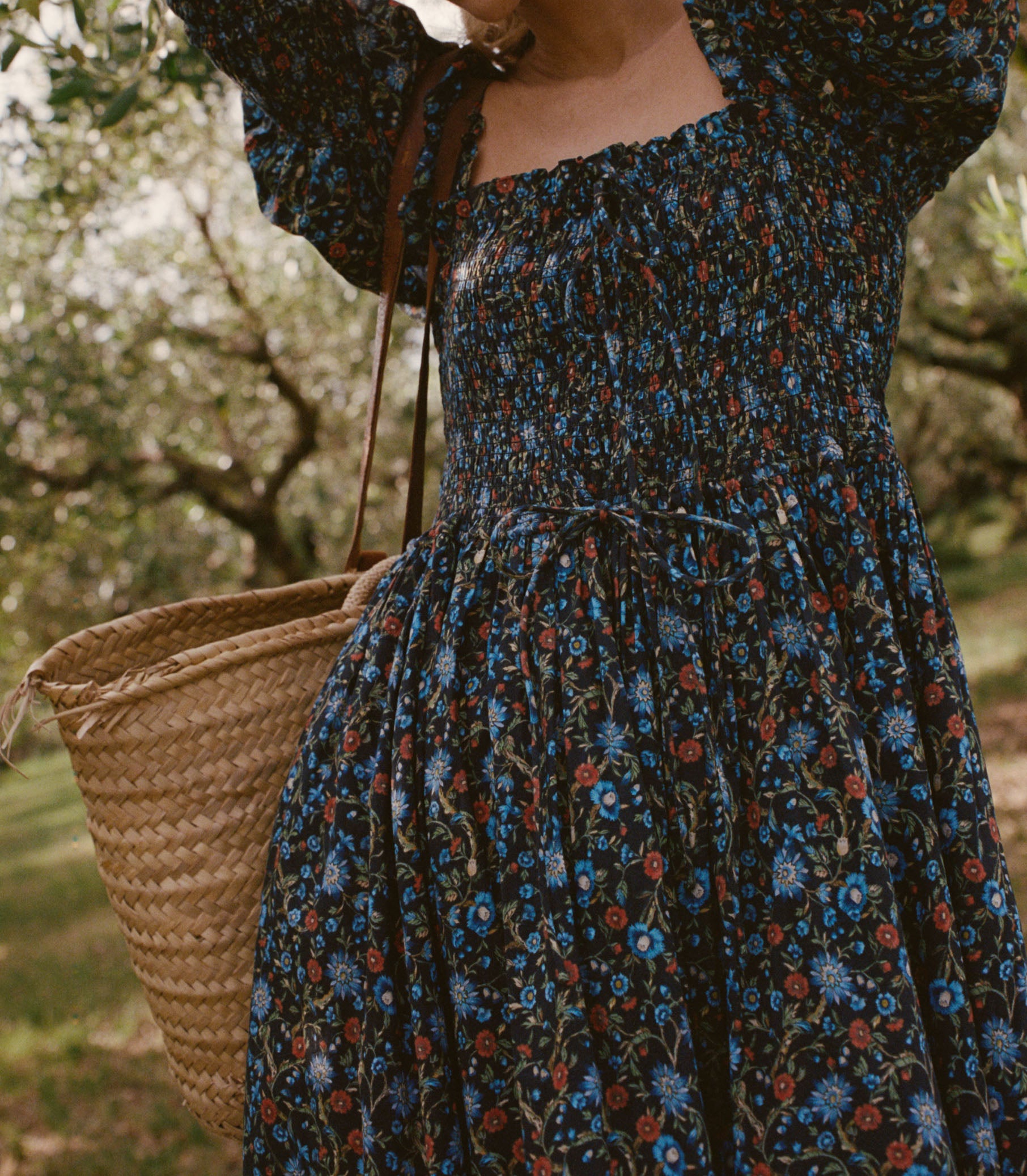 BIJOU DRESS -- NOIR PRAIRIE DE MONTAGNE view 2
