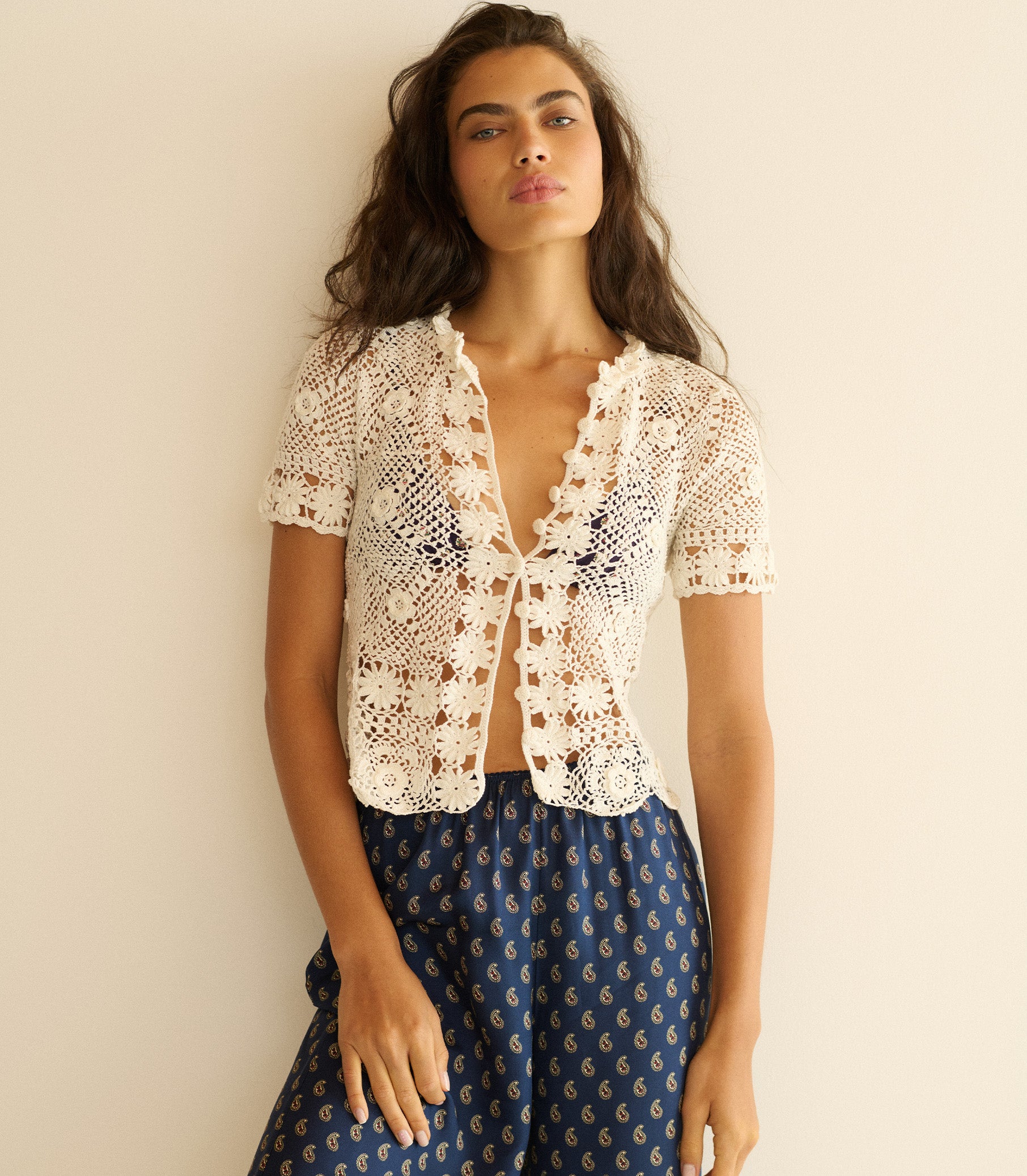 CHRYSANTHE TOP -- PEARL view 4
