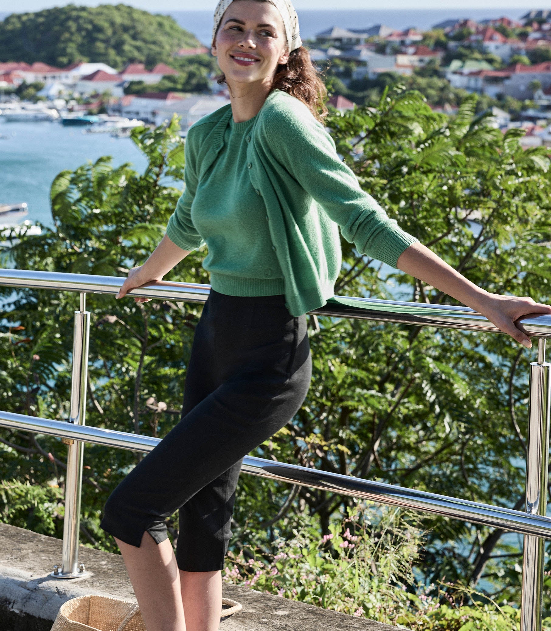 HMD -- CLAUDINE CARDIGAN -- LIGHT KELLY GREEN view 5
