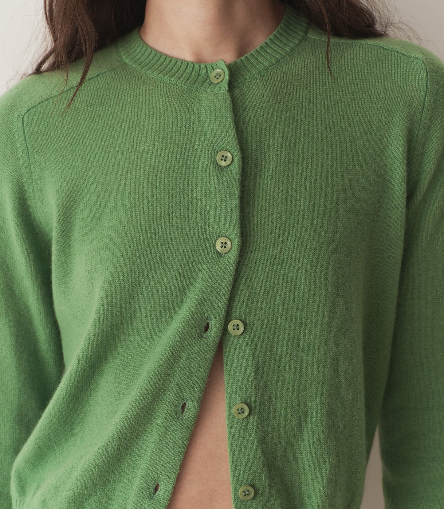 HMD -- CLAUDINE CARDIGAN -- LIGHT KELLY GREEN
