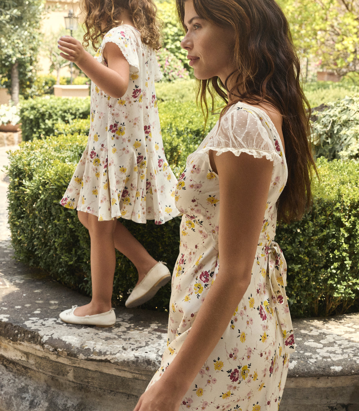 CORELIA DRESS -- SWEETBRIAR FLORAL view 5

