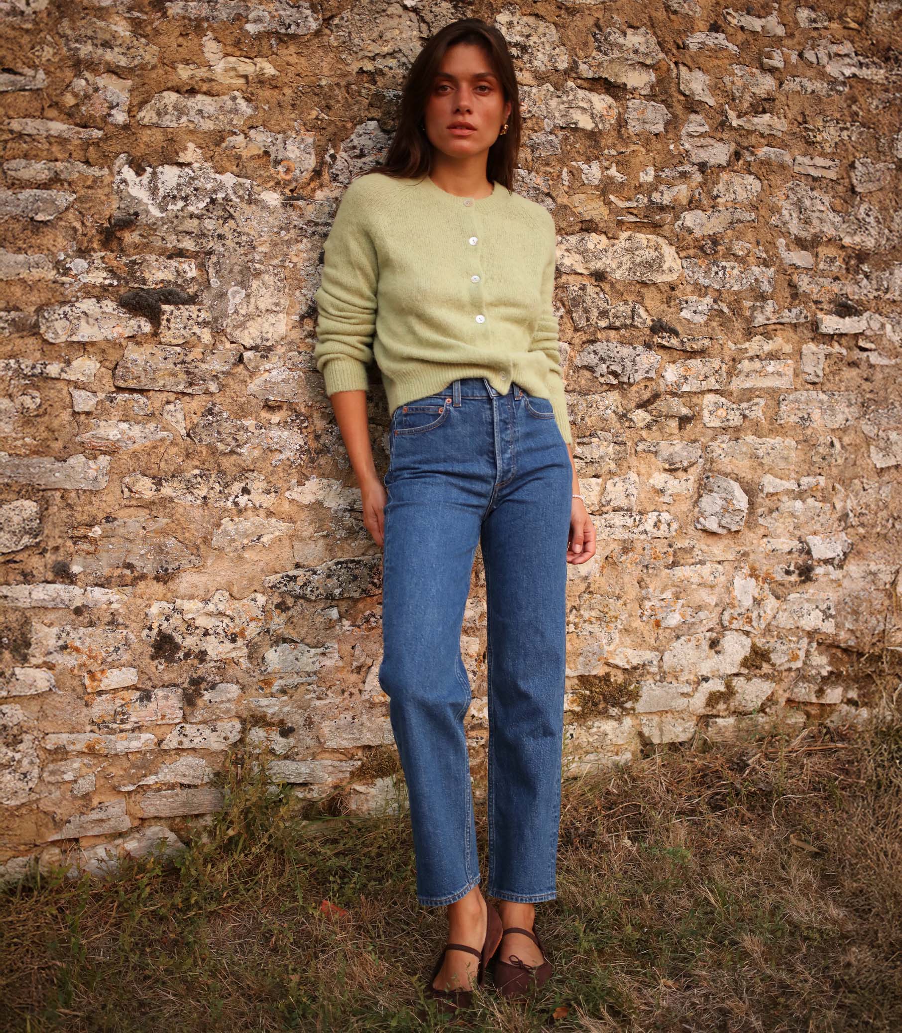 DIANA CROP JEAN -- ROUSSEAU WASH view 3
