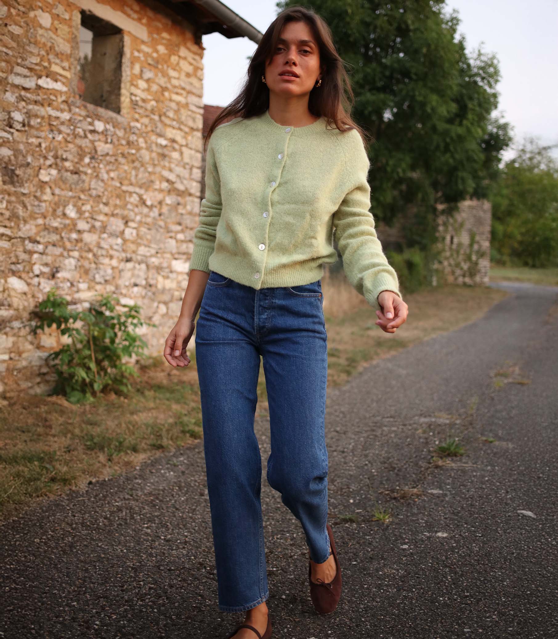 DIANA CROP JEAN -- ROUSSEAU WASH view 4
