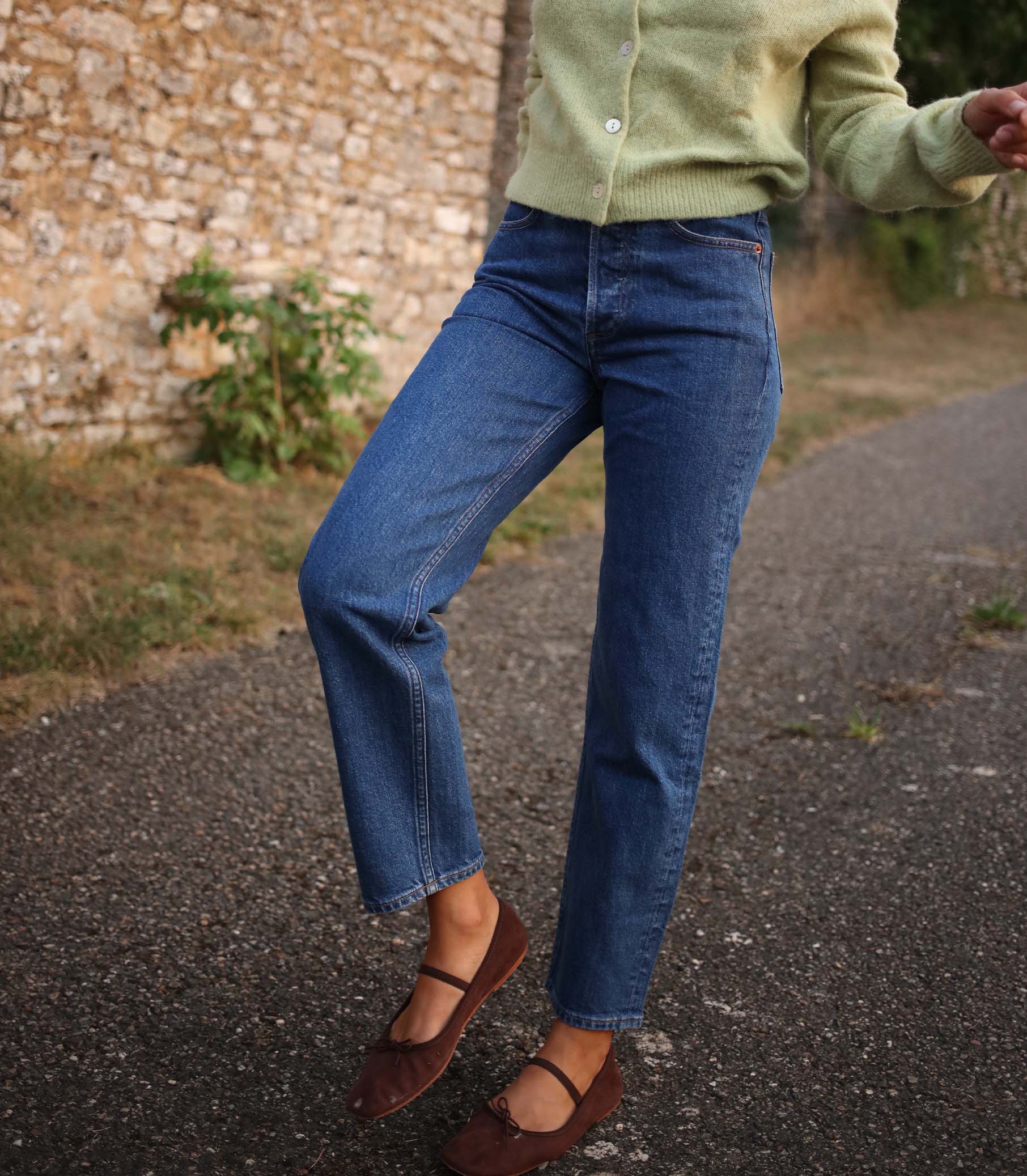 DIANA CROP JEAN -- ROUSSEAU WASH view 2
