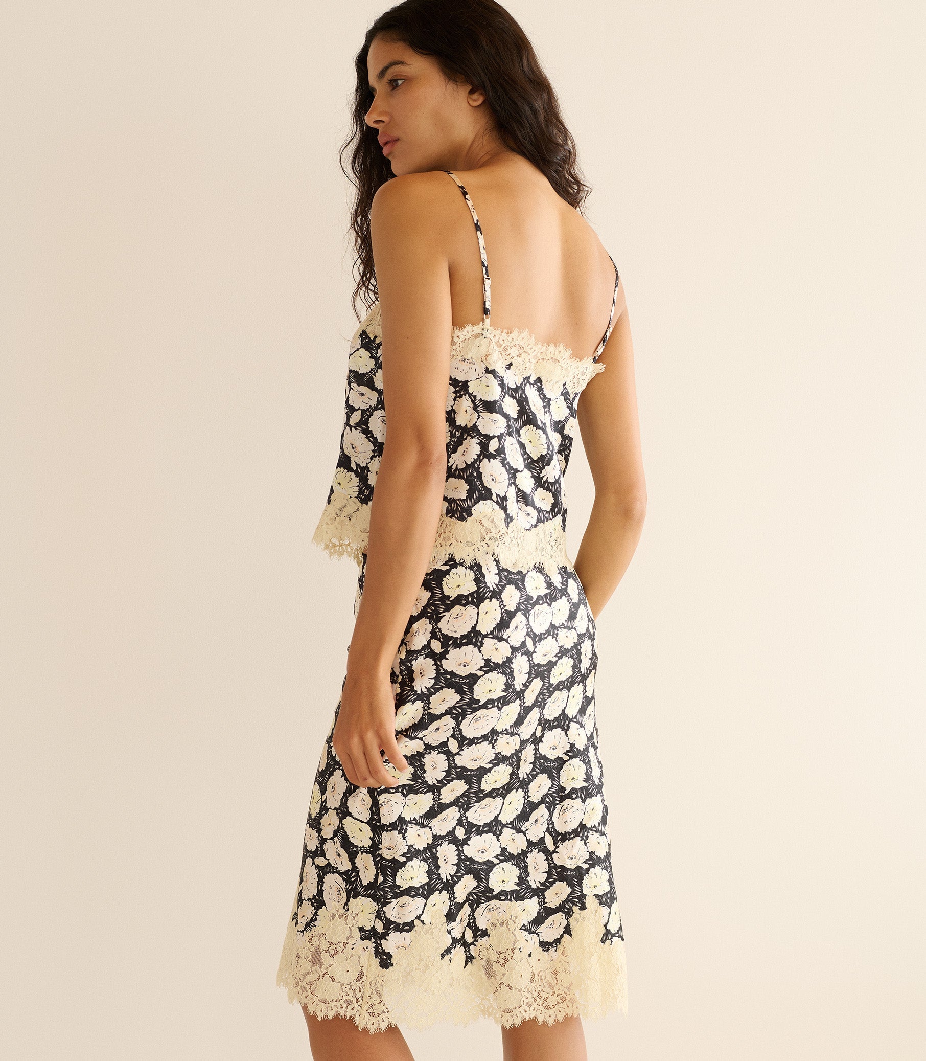 HMD -- ELOWETTE SKIRT -- NOIR FLEURS D'ANEMONE view 4
