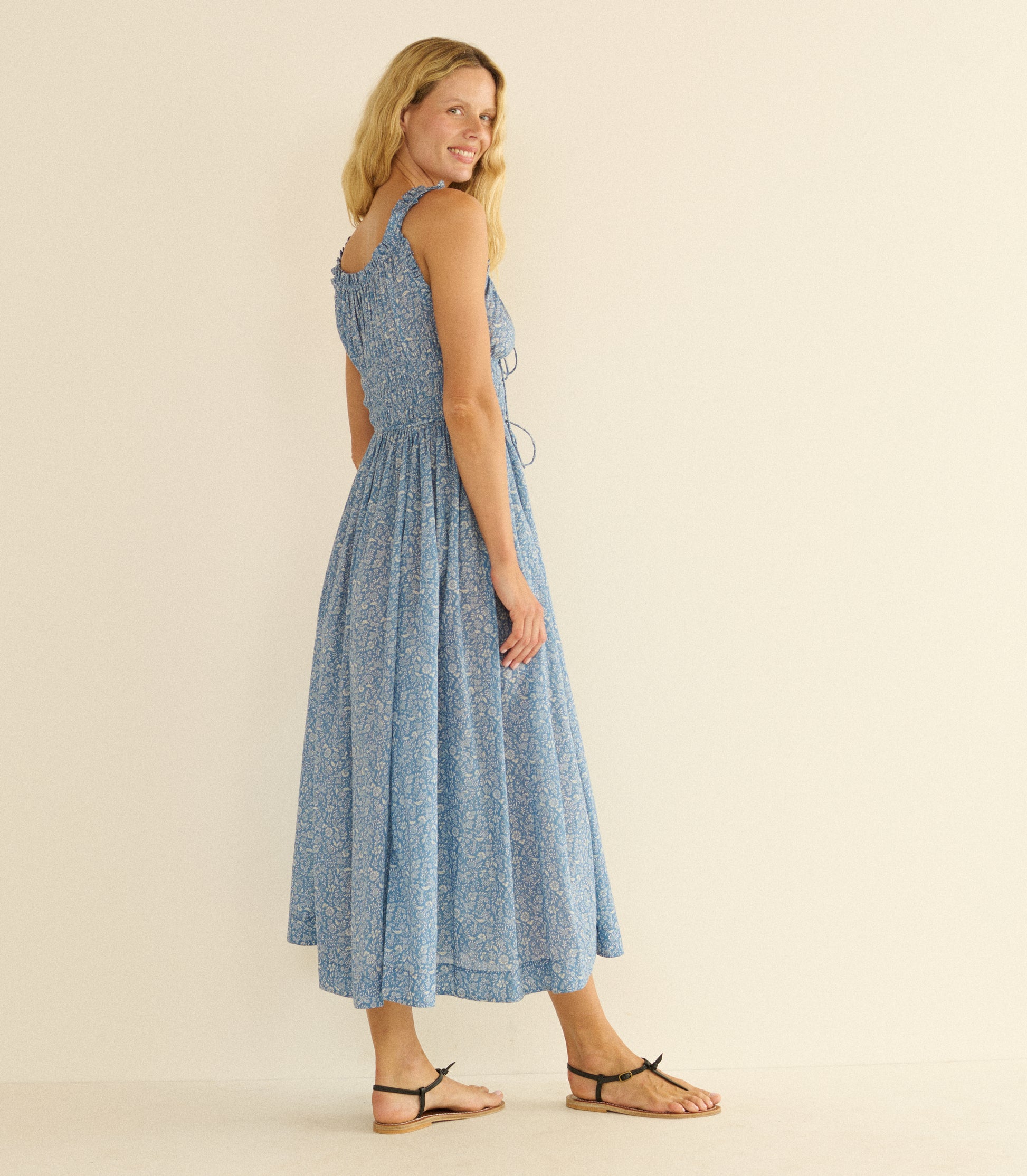 EMMARETTA DRESS -- BLUE GARDEN BLOOM view 5
