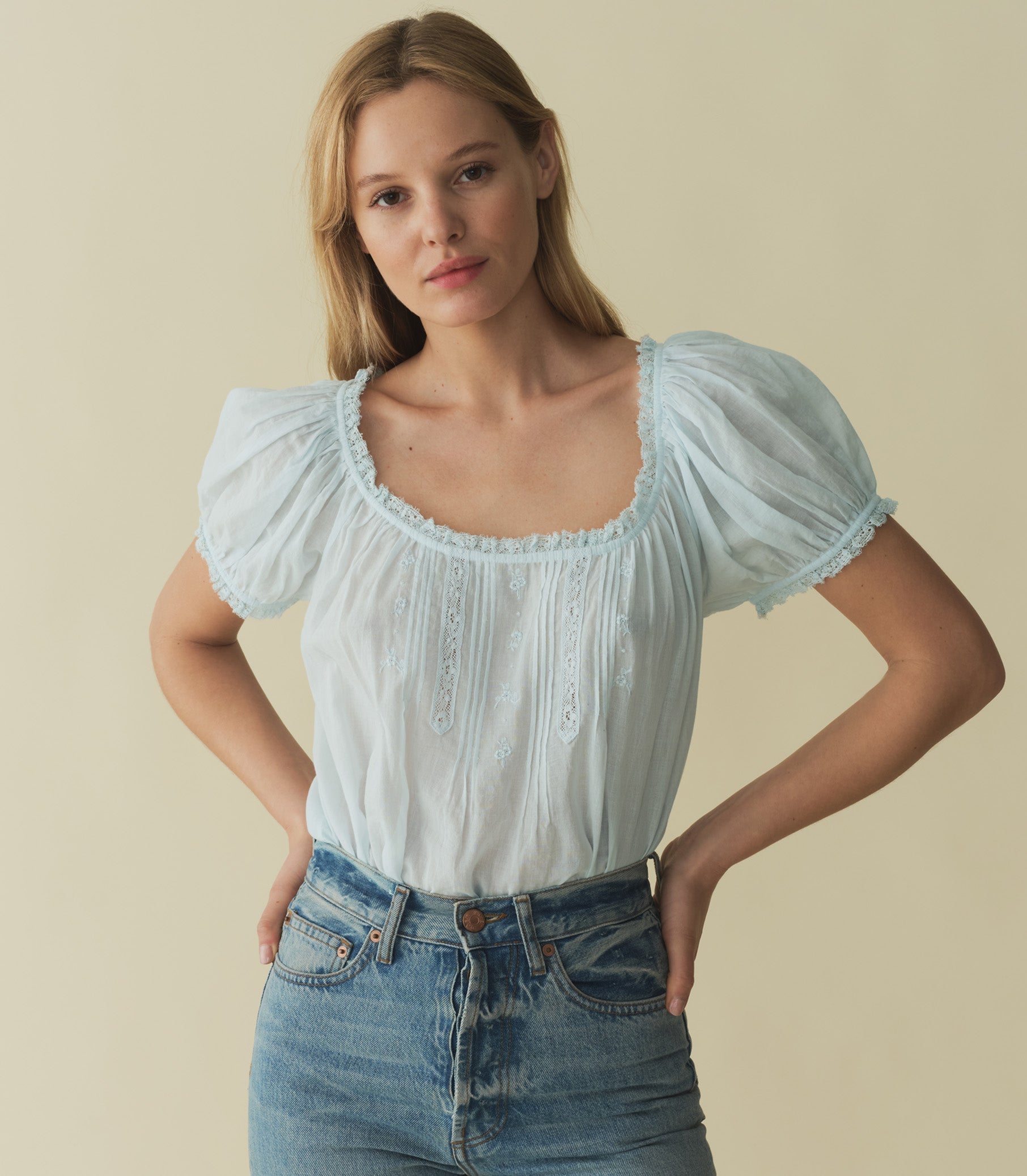 HMD -- FREDERICA TOP -- ALICE BLUE view 1
