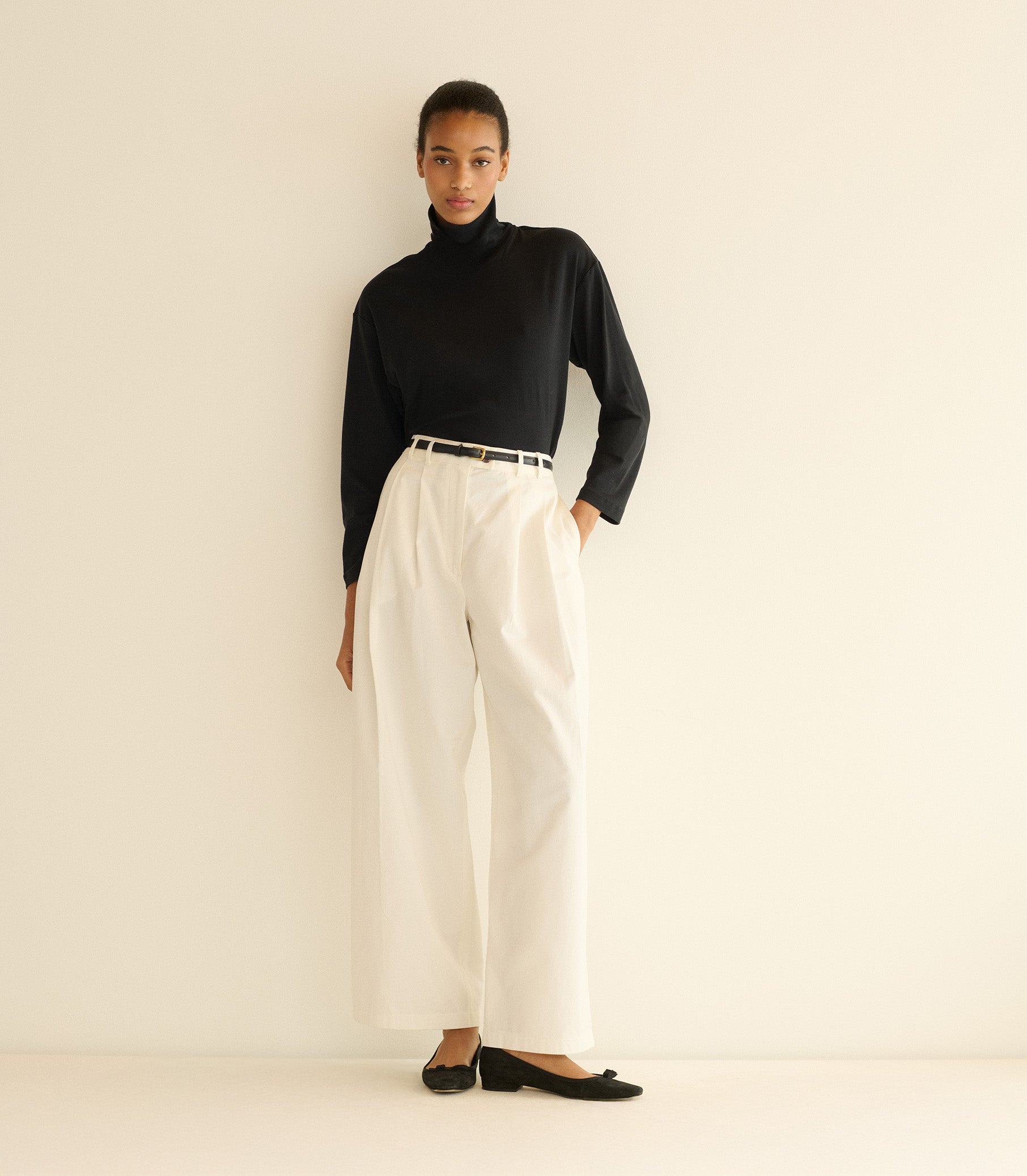HAWTHORN TURTLENECK -- BLACK view 2
