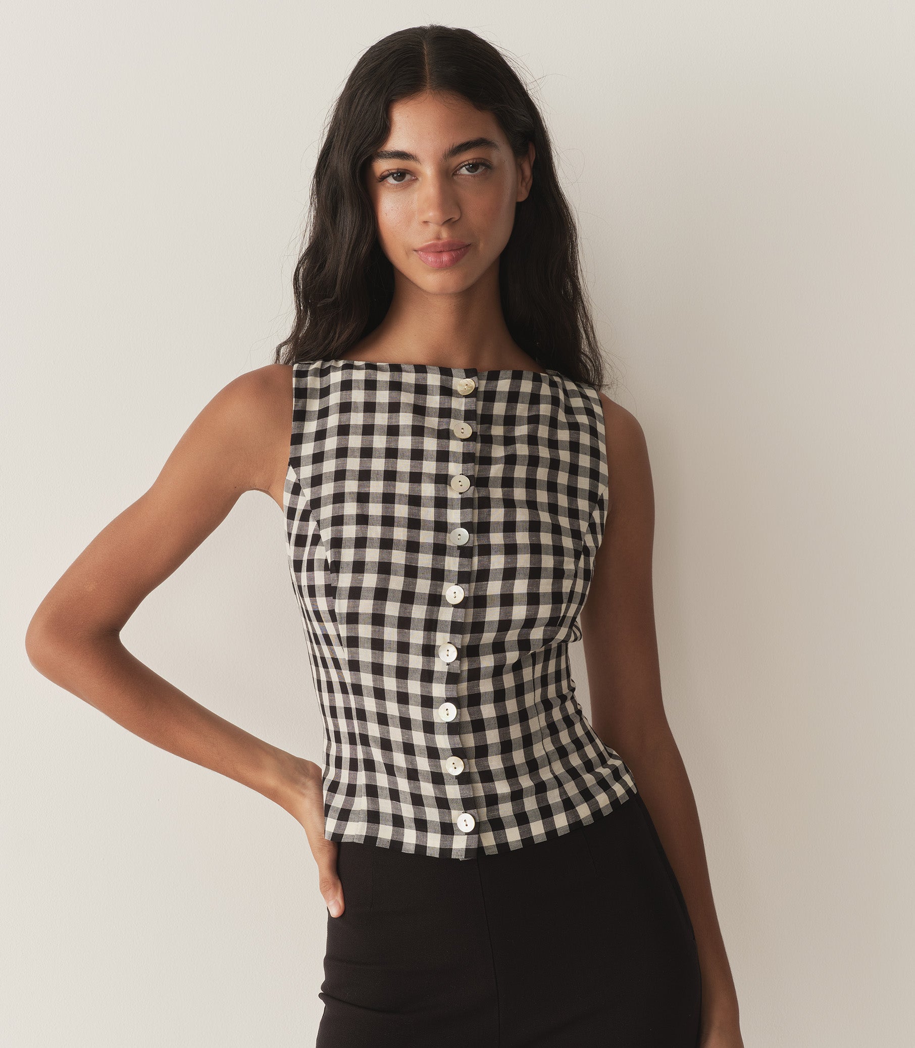 HMD -- HAYDEN TOP -- BLACK MARILYN GINGHAM view 3
