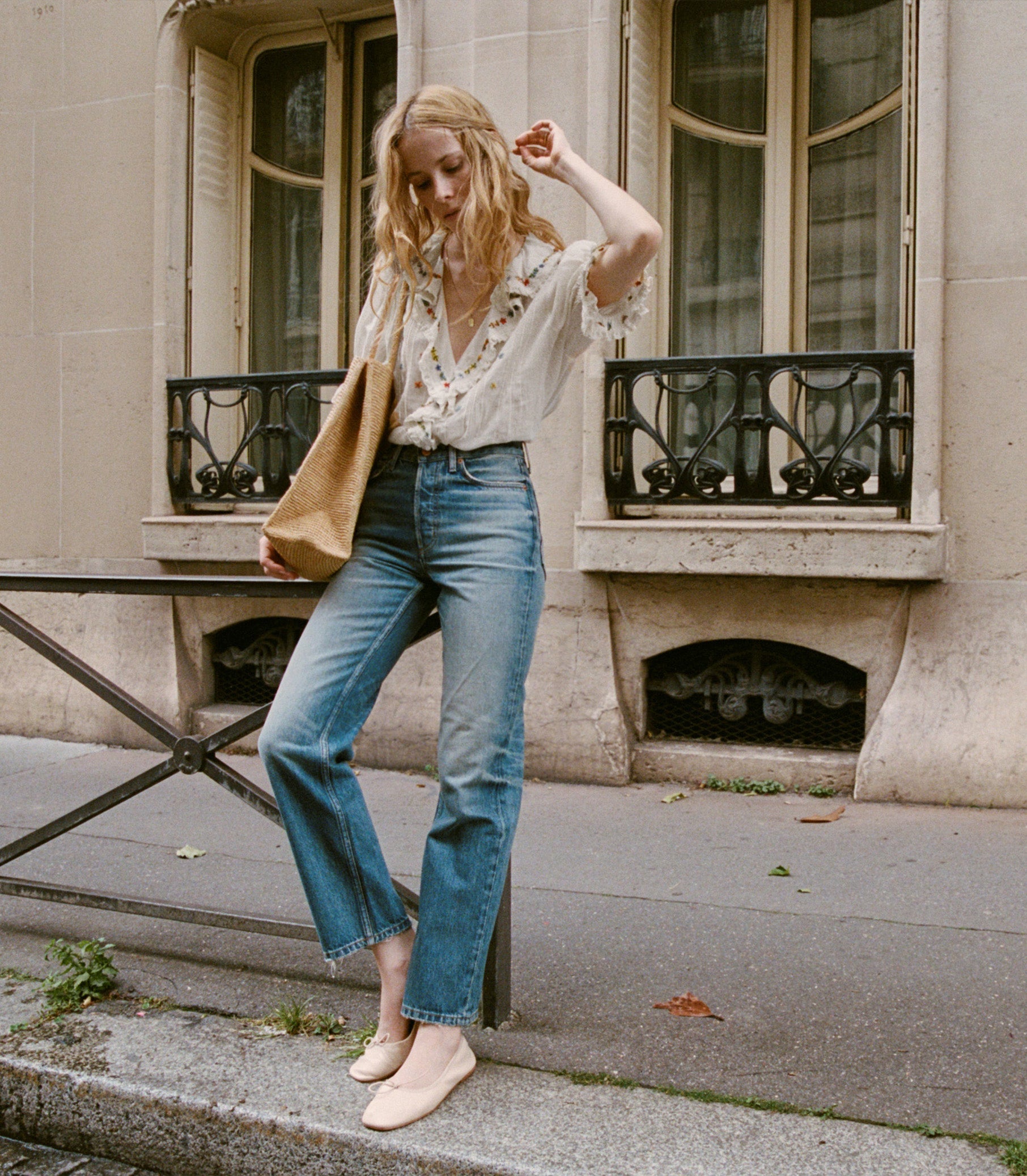 HMD -- HETTIE TOP -- SEA SALT view 5

