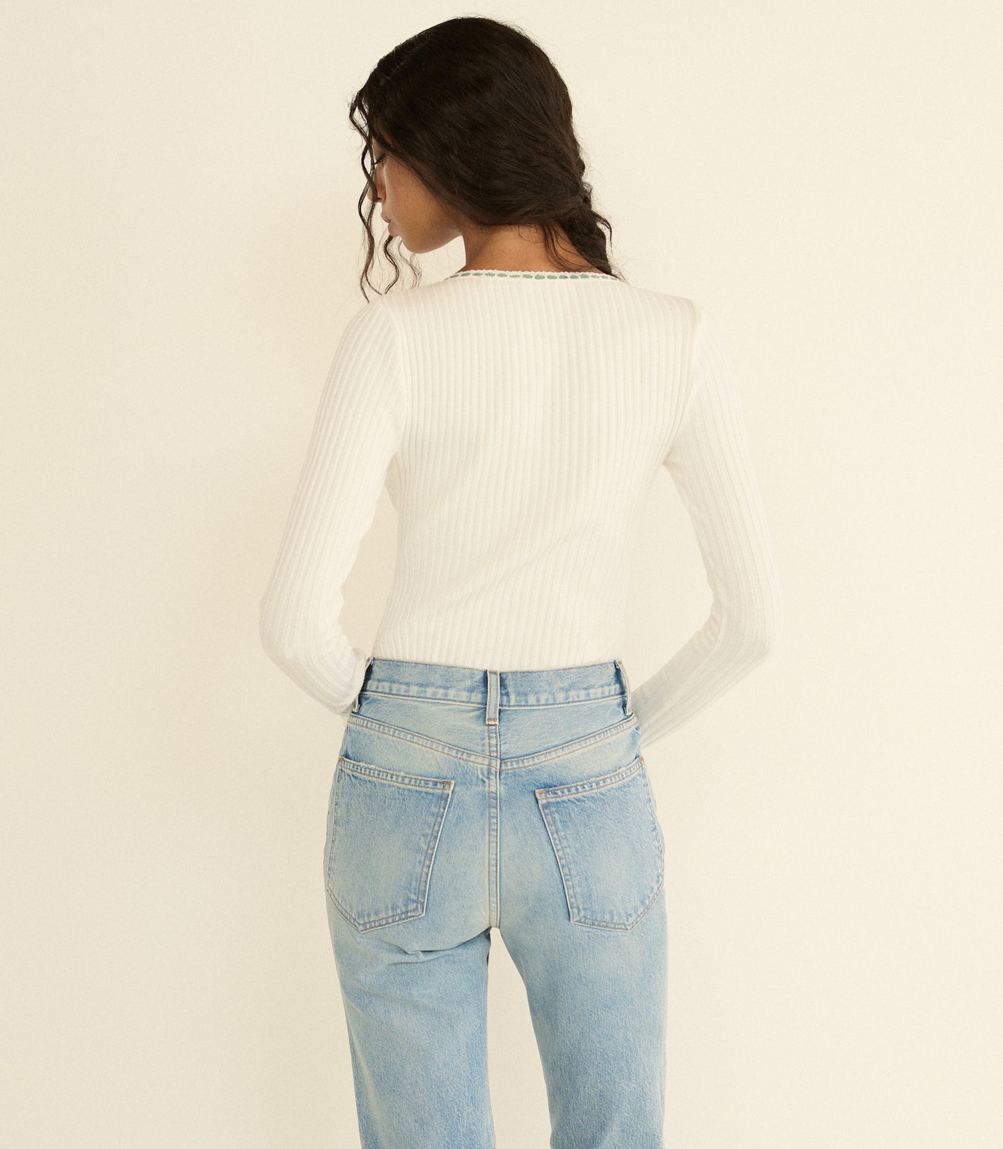 LIDIE TEE -- SALT WITH CLOUD BLUE RIBBON