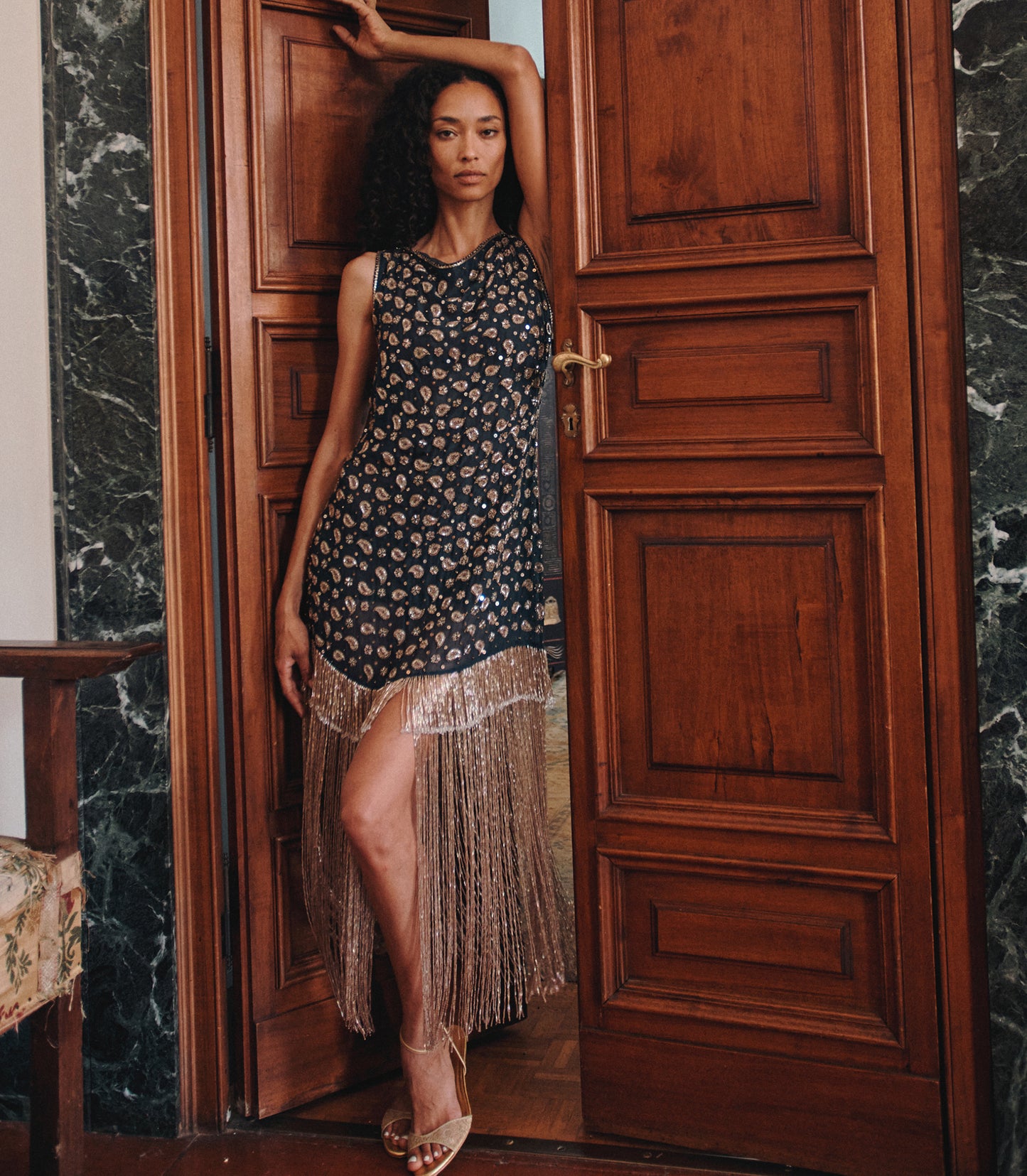 LUMINAIRE DRESS -- COURS LA REINE PAISLEY