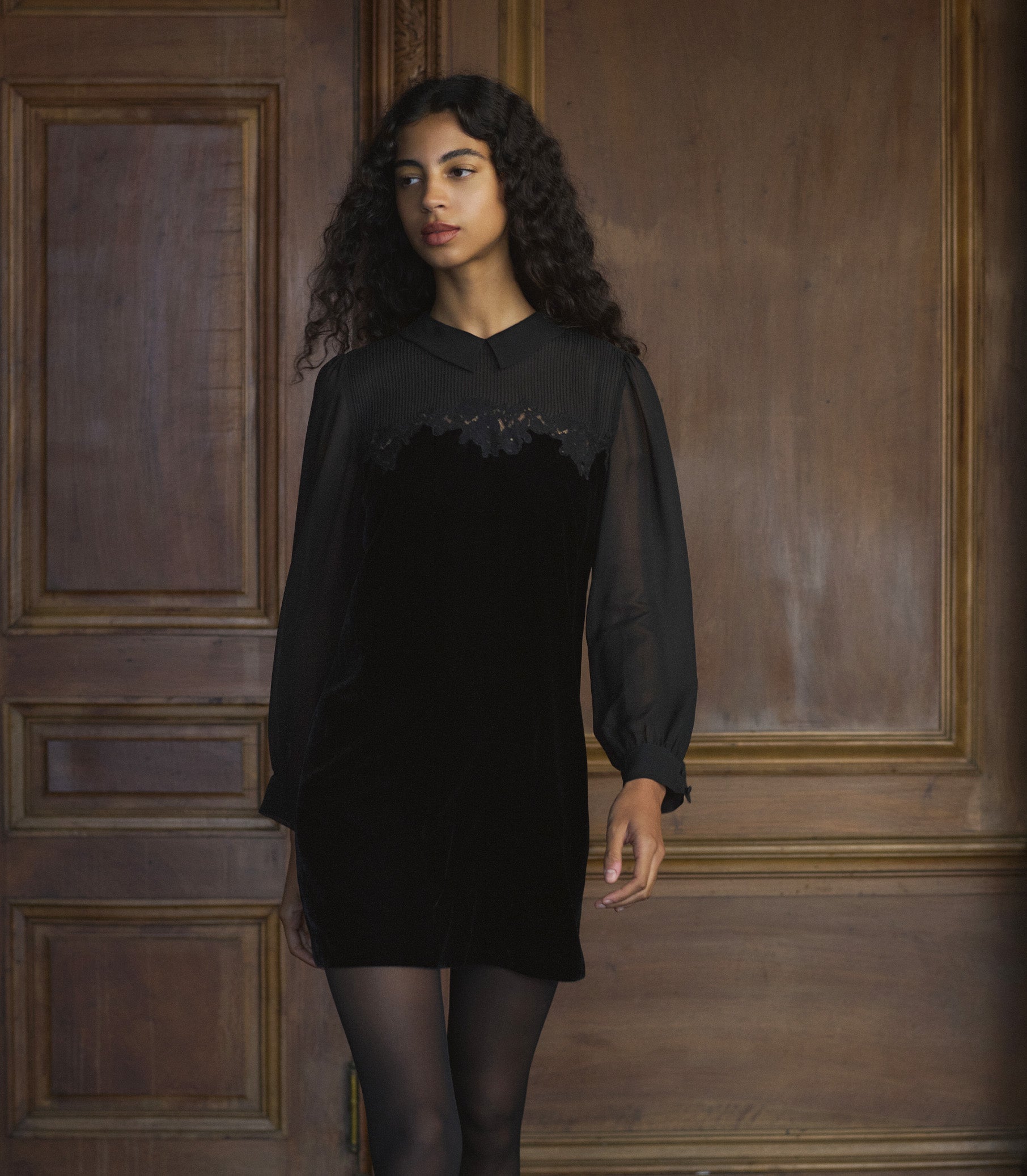MADELYNNE DRESS -- BLACK view 4

