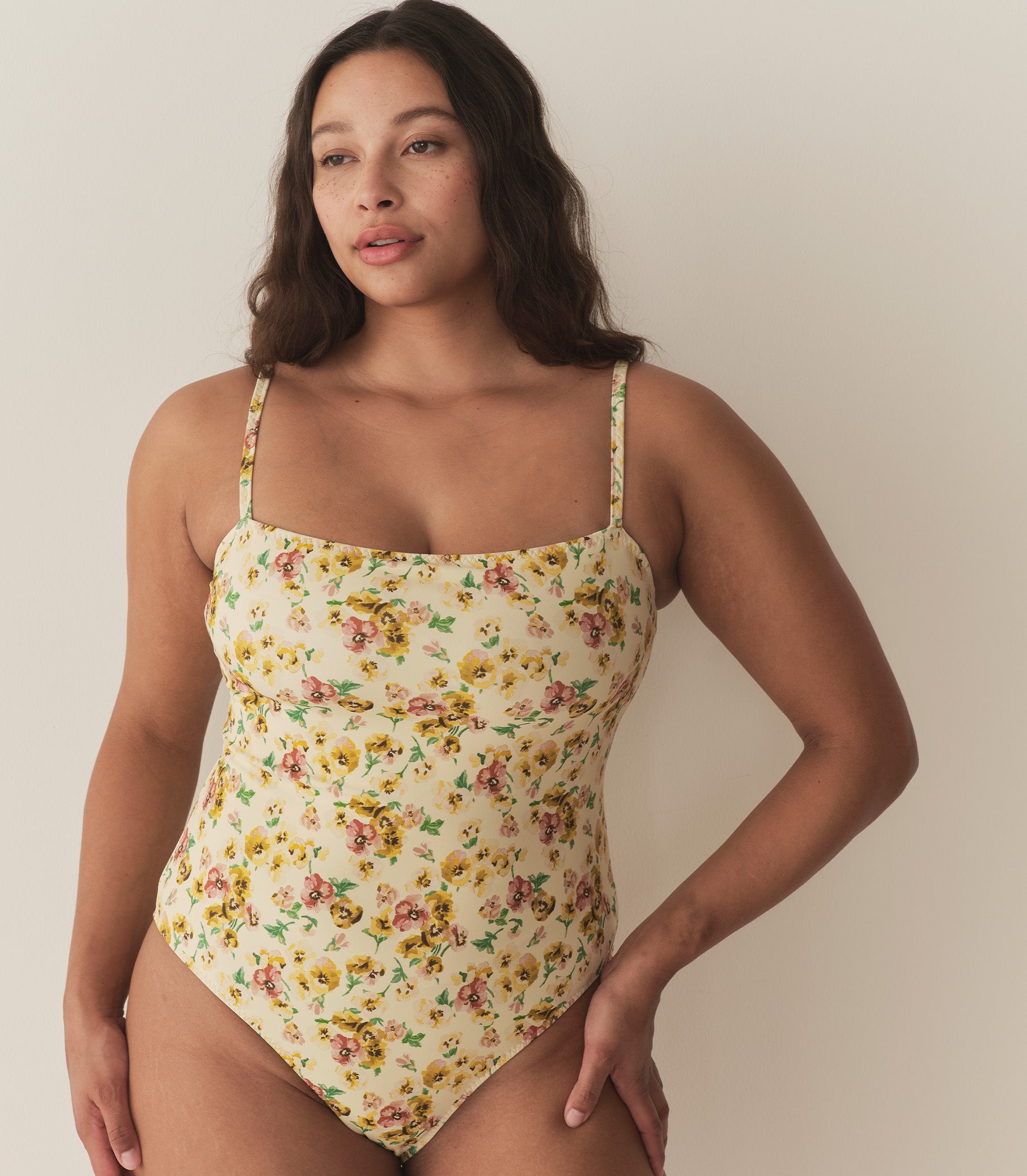 MARBELLA MAILLOT -- CITRON PANSY FLORAL view 6

