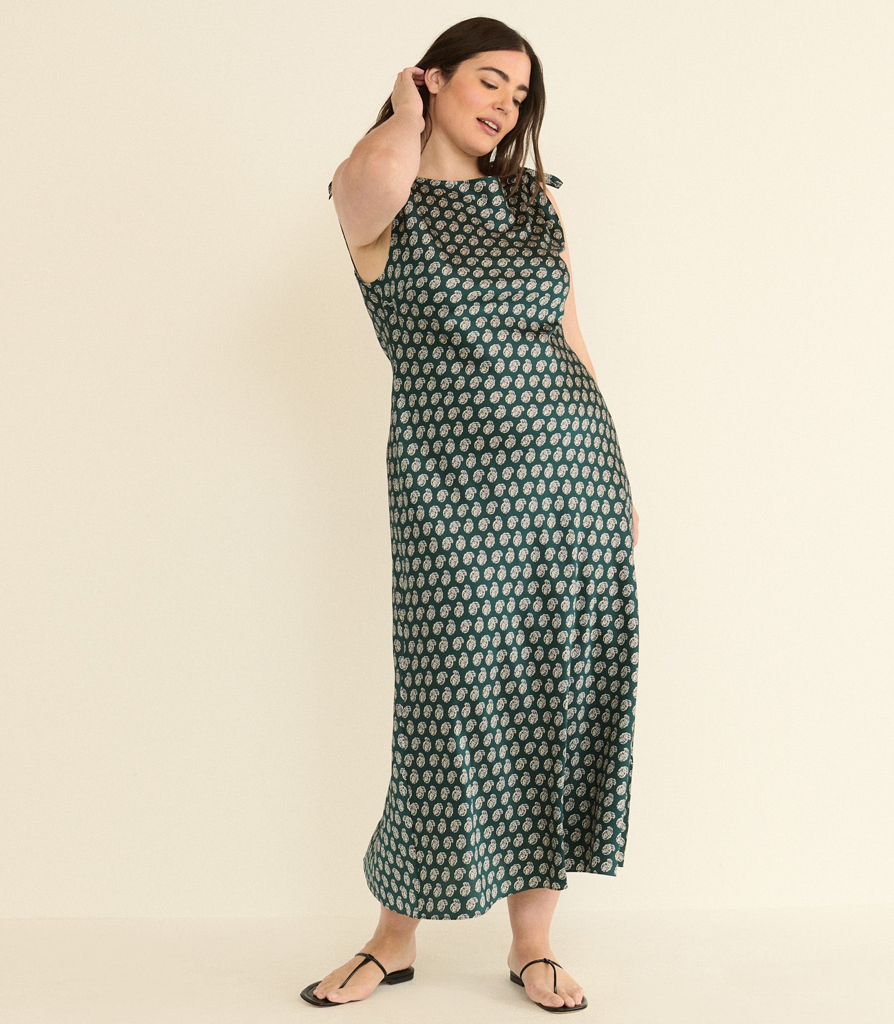 MARISELLE DRESS -- CHAUMONT PAISLEY view 9
