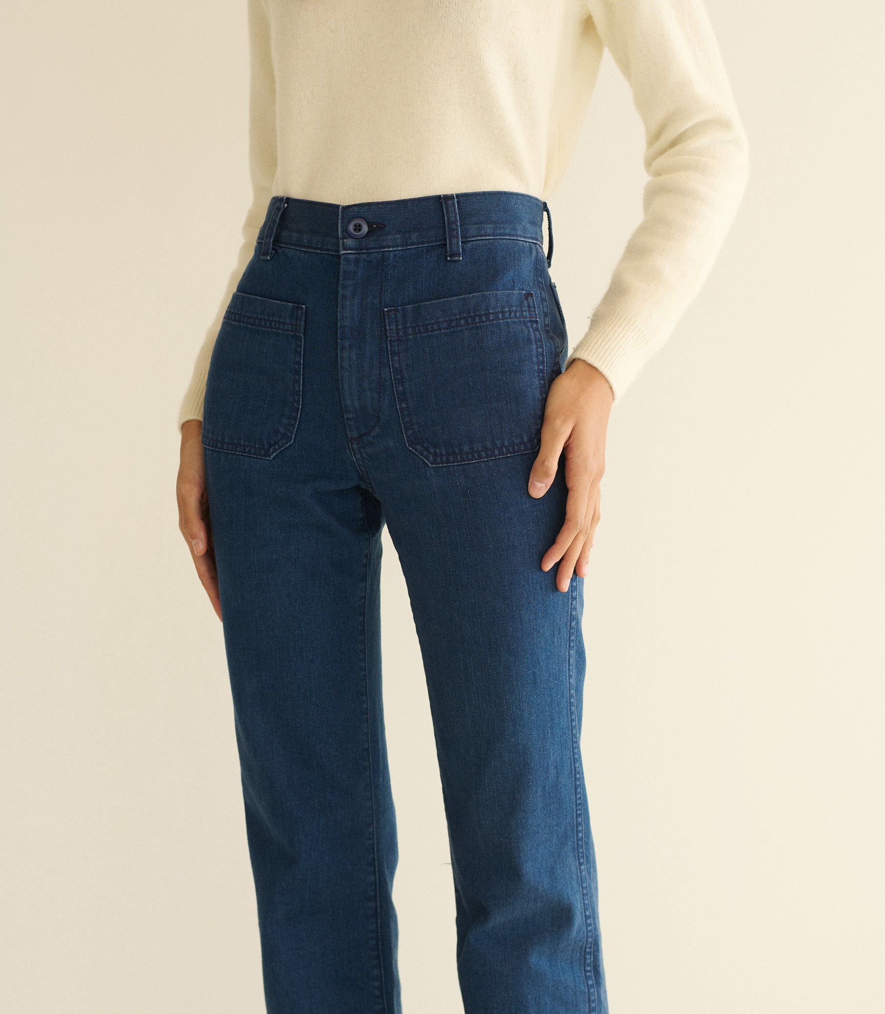 MARITIME MID RISE JEAN -- SIRENES WASH view 4
