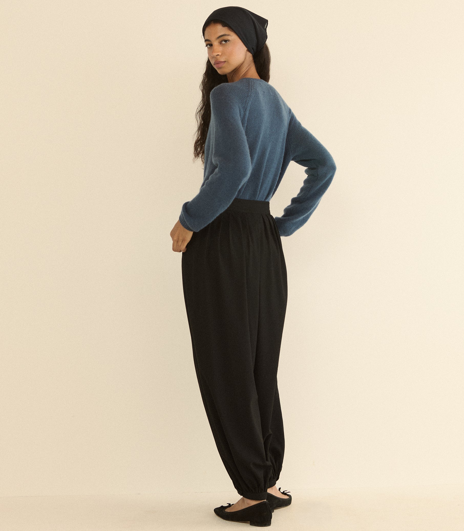 PEROLINE CASHMERE CARDIGAN -- BLUE STONE view 5
