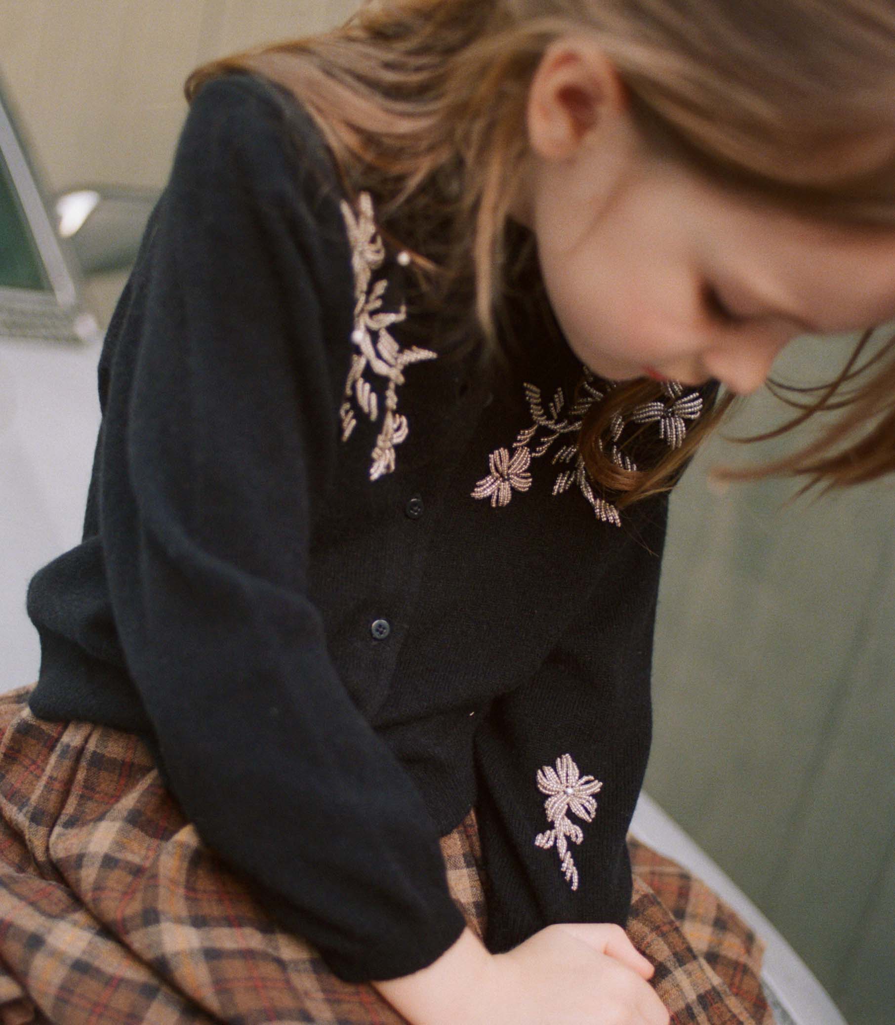 PETIT TRESOR CARDIGAN -- BLACK view 5
