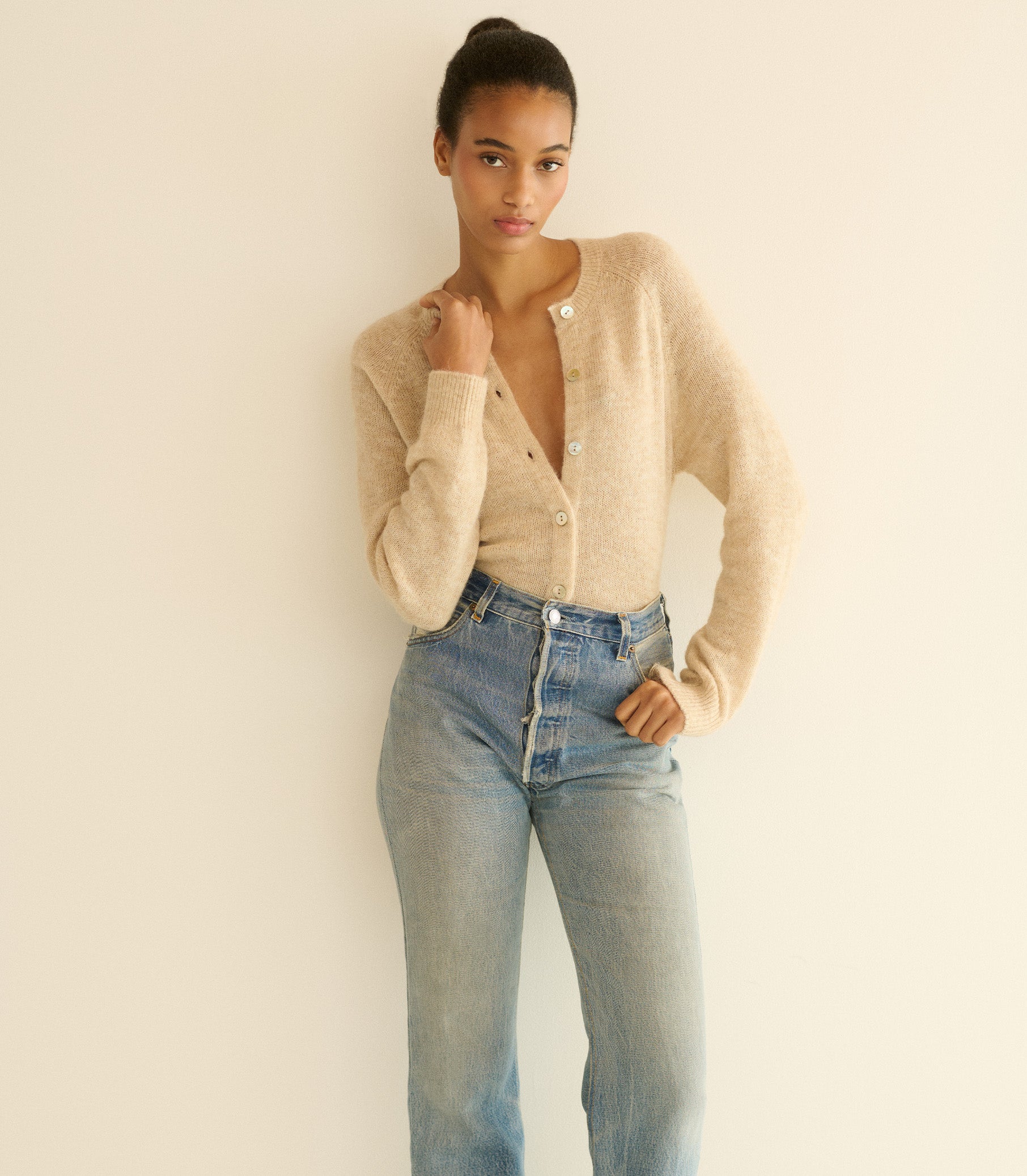 PETRA CARDIGAN -- HAZELNUT CREME view 6
