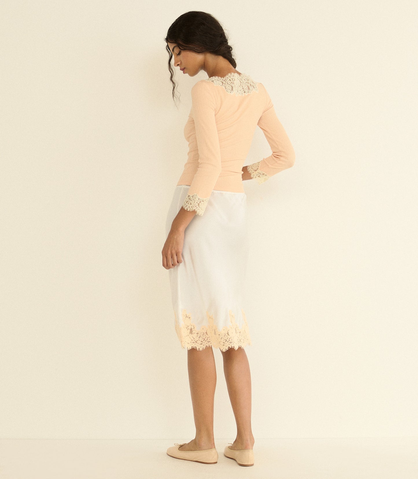 RIANA TEE -- LIGHT PEACH SORBET
