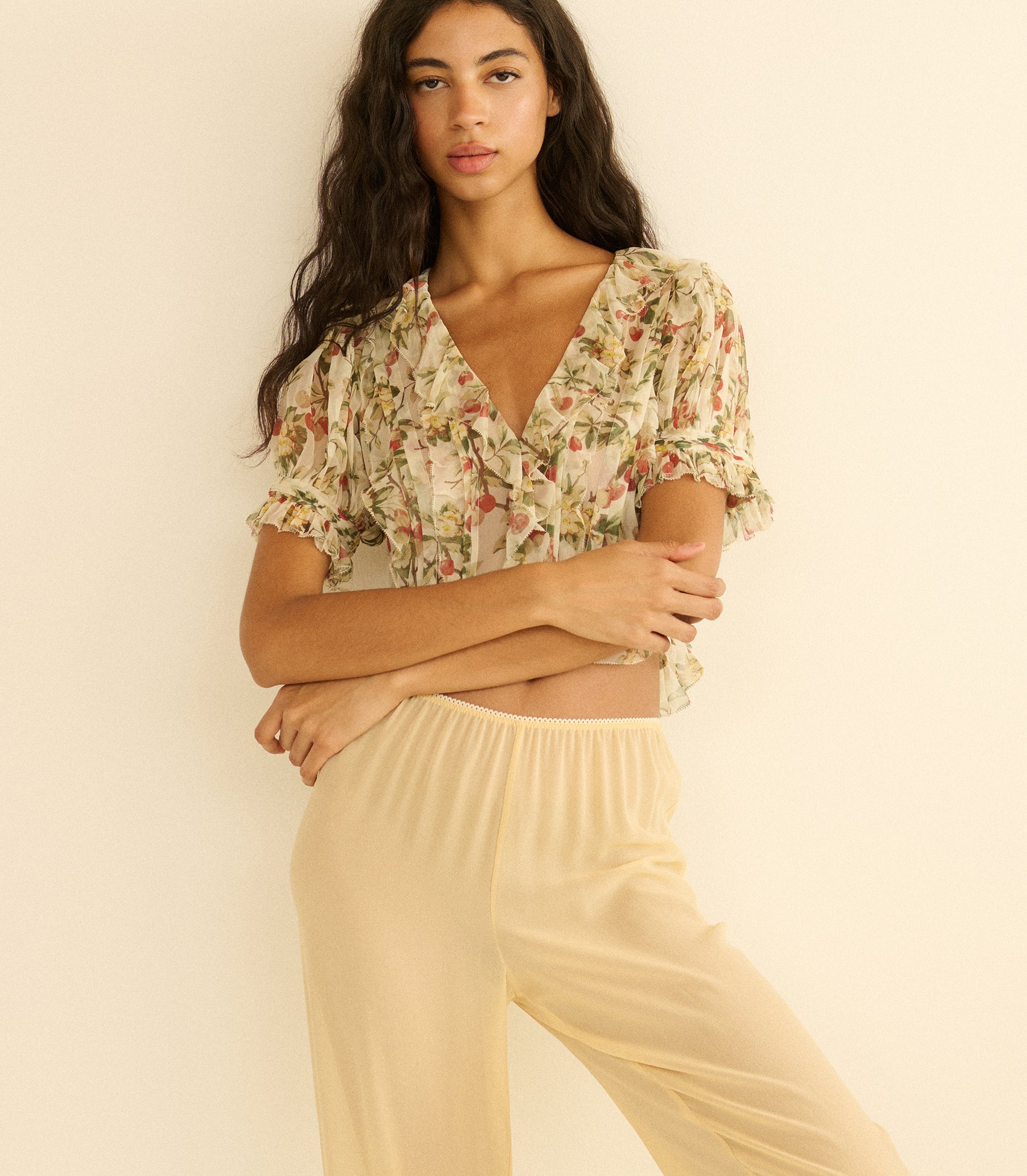 SALONA TOP -- CERISE ET FLEUR view 1

