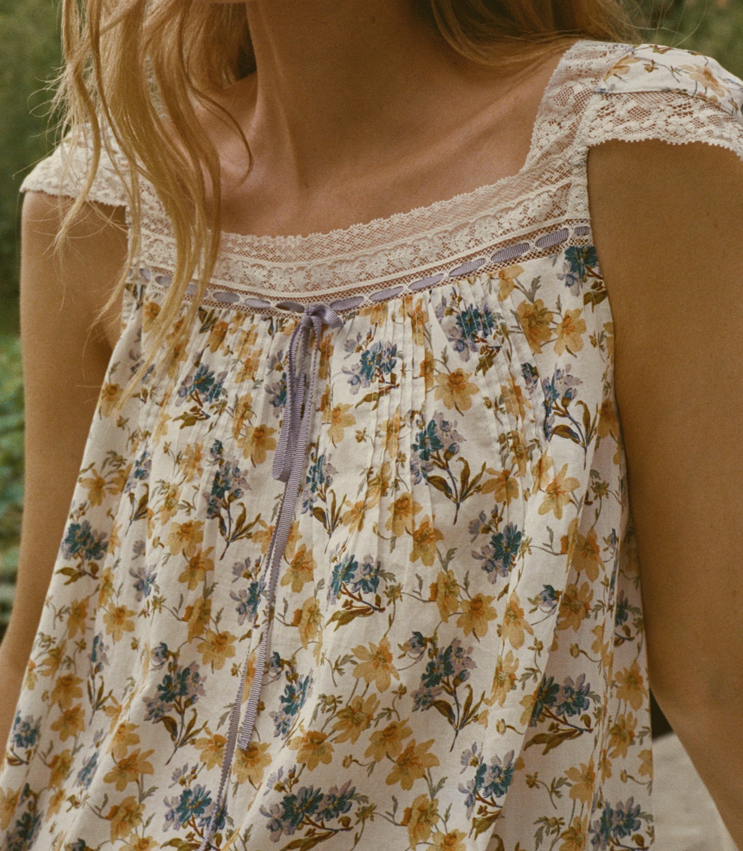 SIRONA DRESS -- NARCISSUS BLOOM