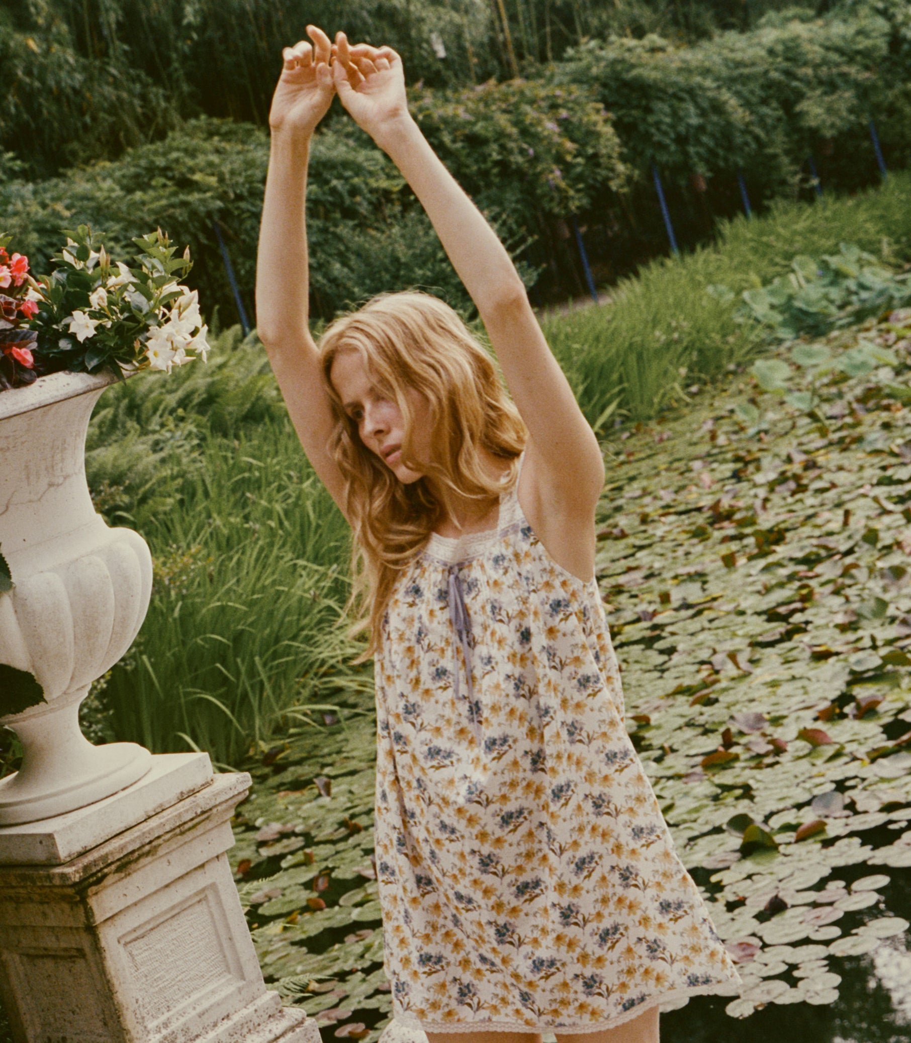 SIRONA DRESS -- NARCISSUS BLOOM view 3
