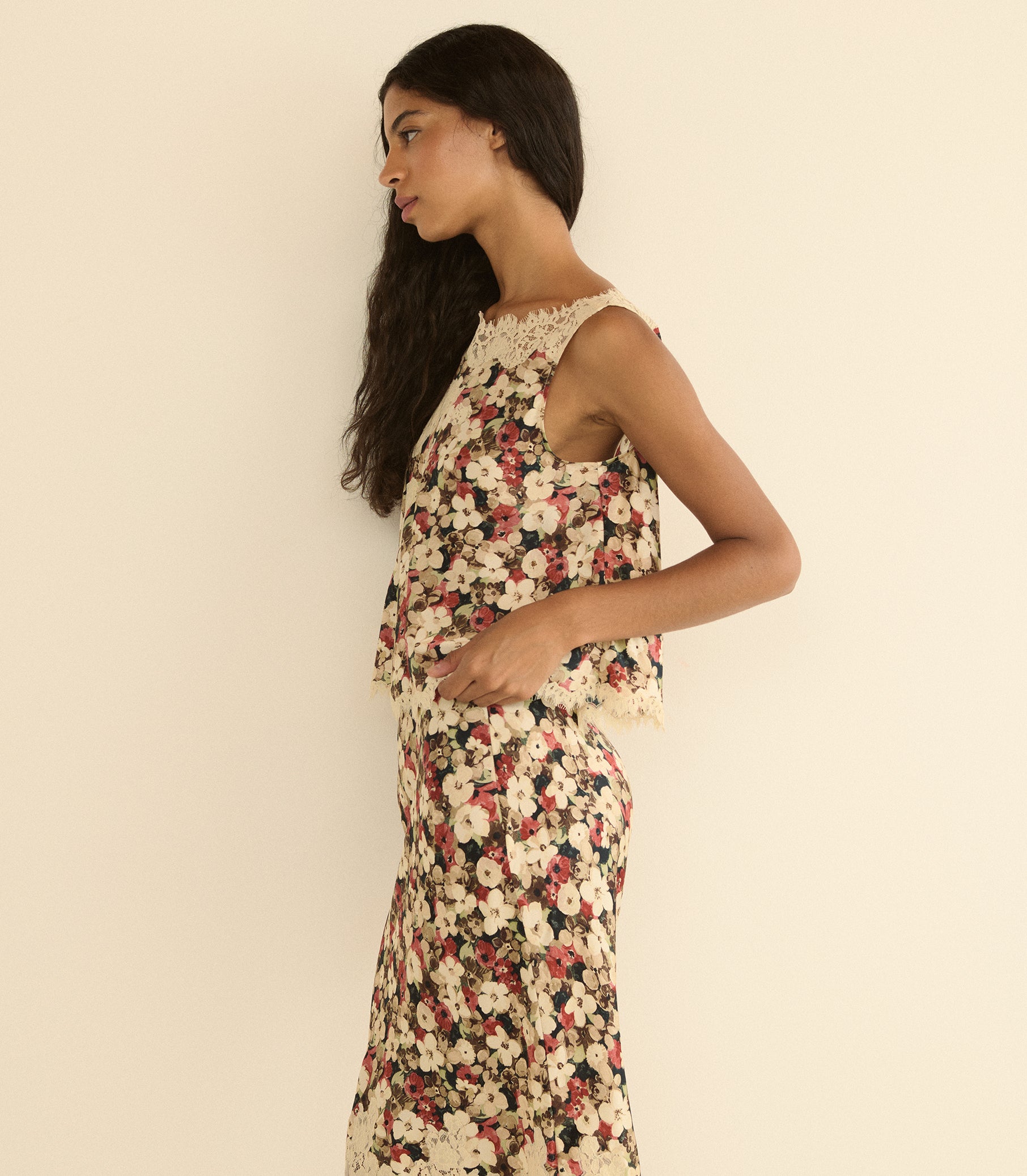 VALERINA TOP -- WILDFLOWER BRAMBLE view 4

