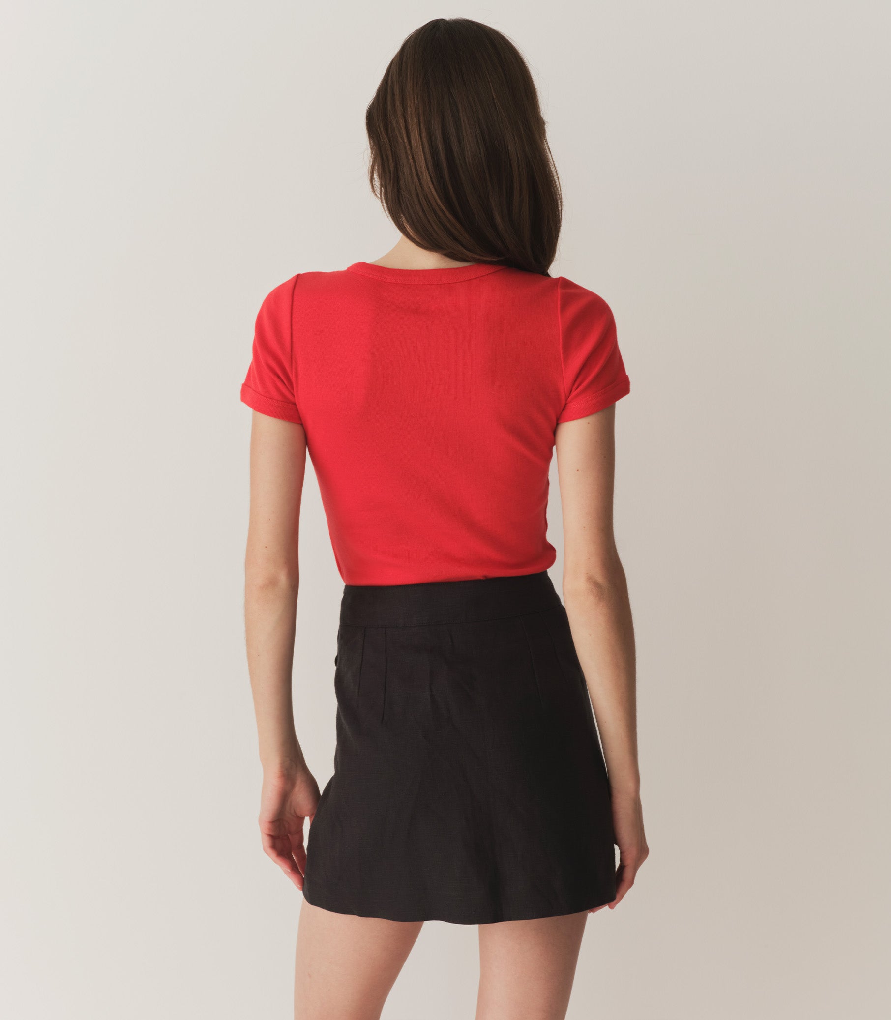 HMD -- VIVI TEE -- SCARLET view 7
