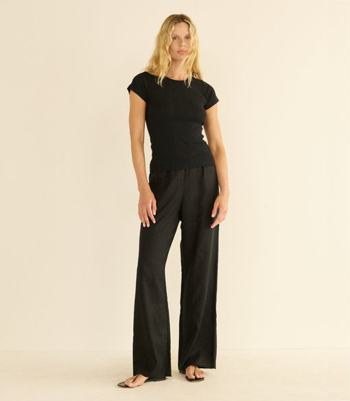 VIVI TEE -- BLACK QUELLE JOLIE POINTELLE