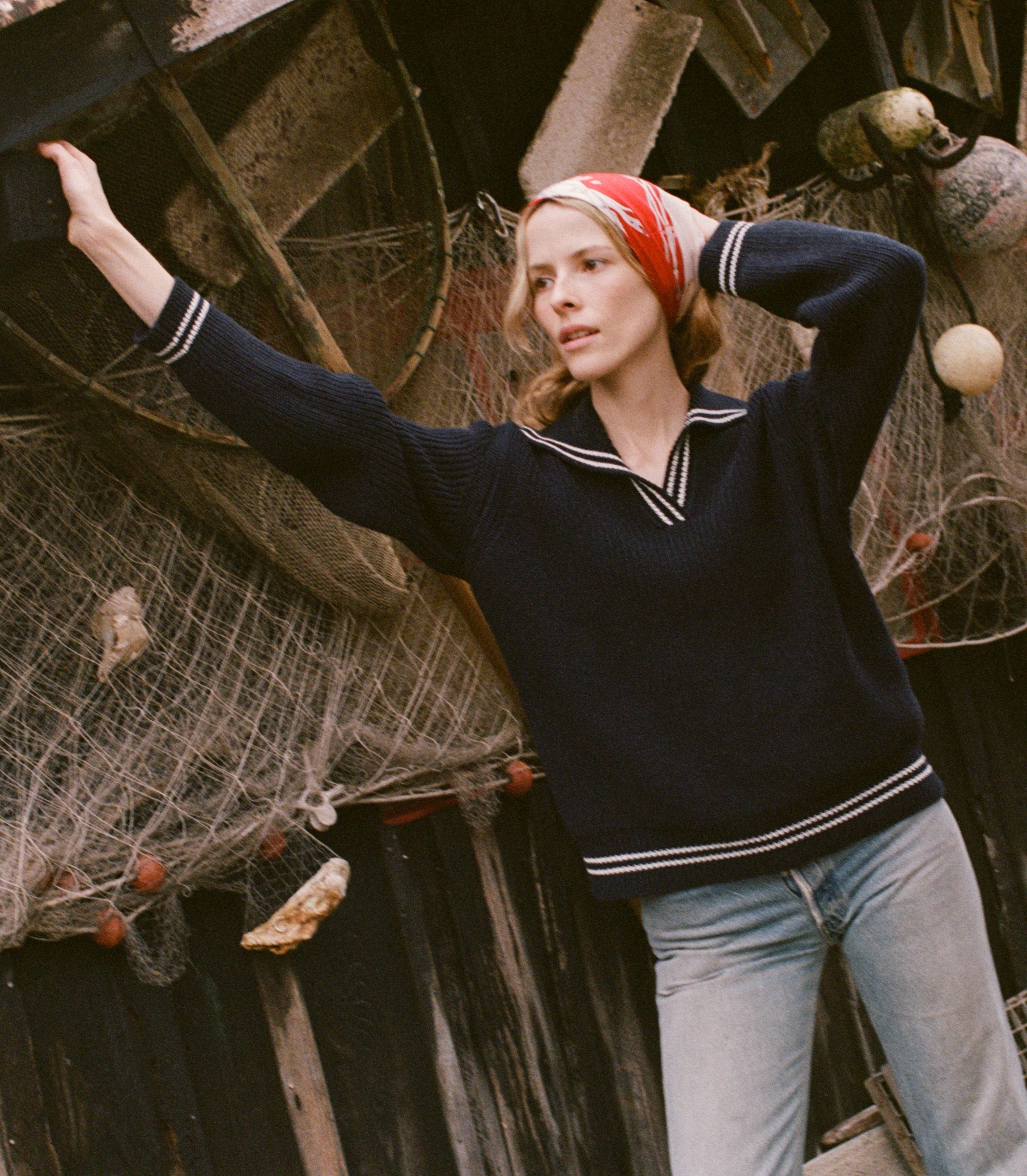 HMD -- VOYAGE SWEATER -- DEEP NAVY
