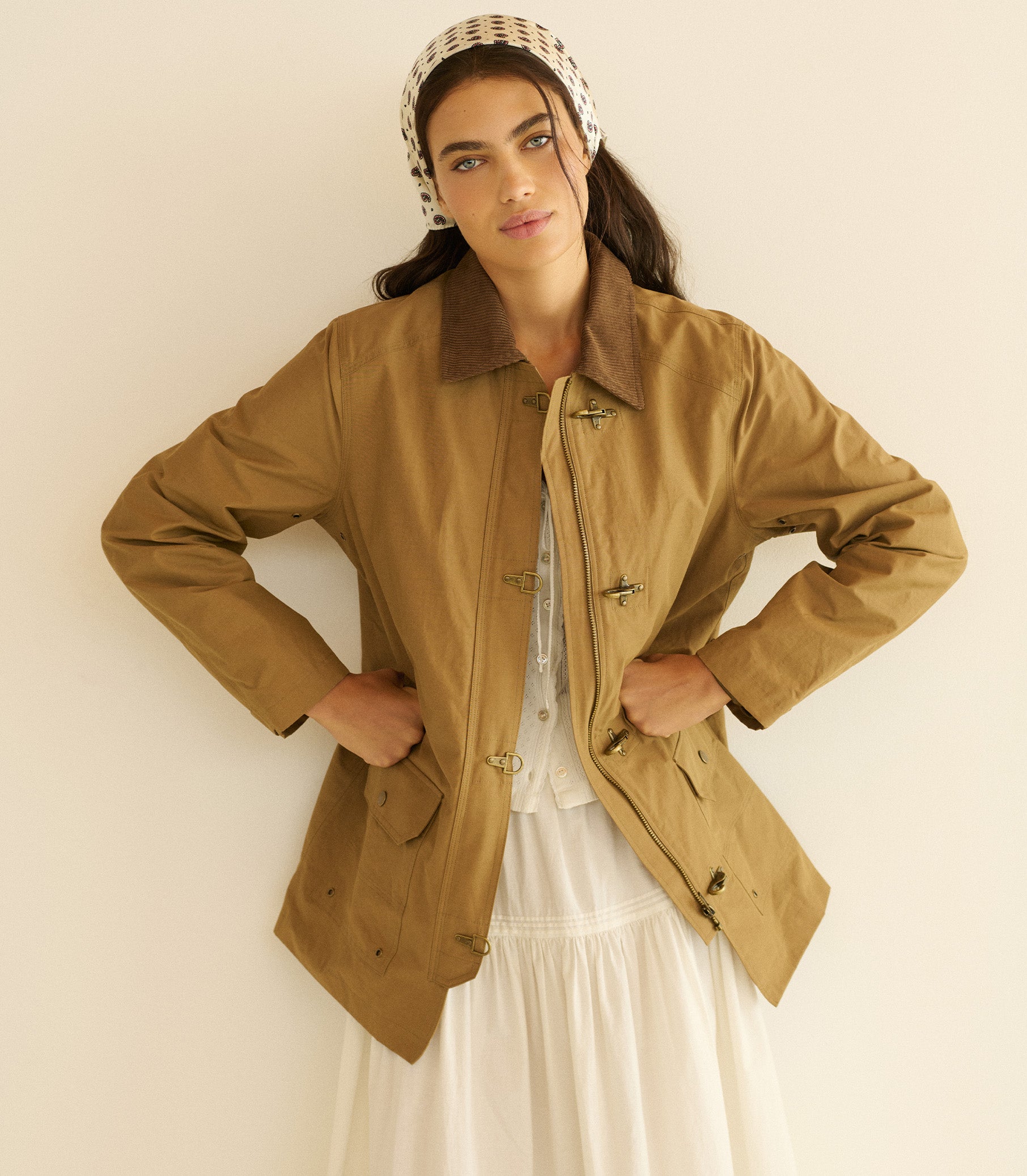 WAVERLEY RAINCOAT -- COYOTE view 3
