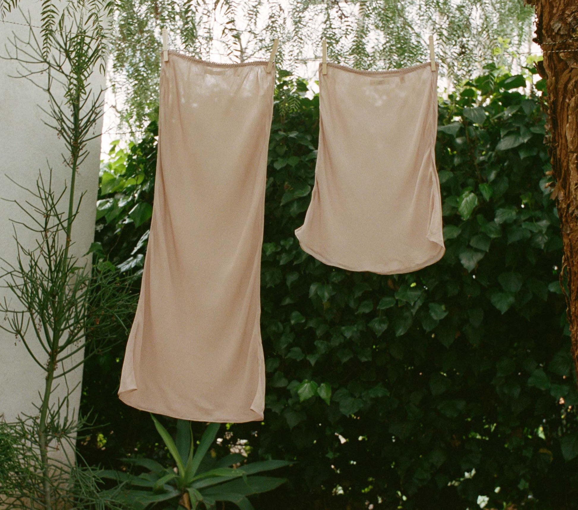 MINI SKIRT SLIP -- CONCH view 1
