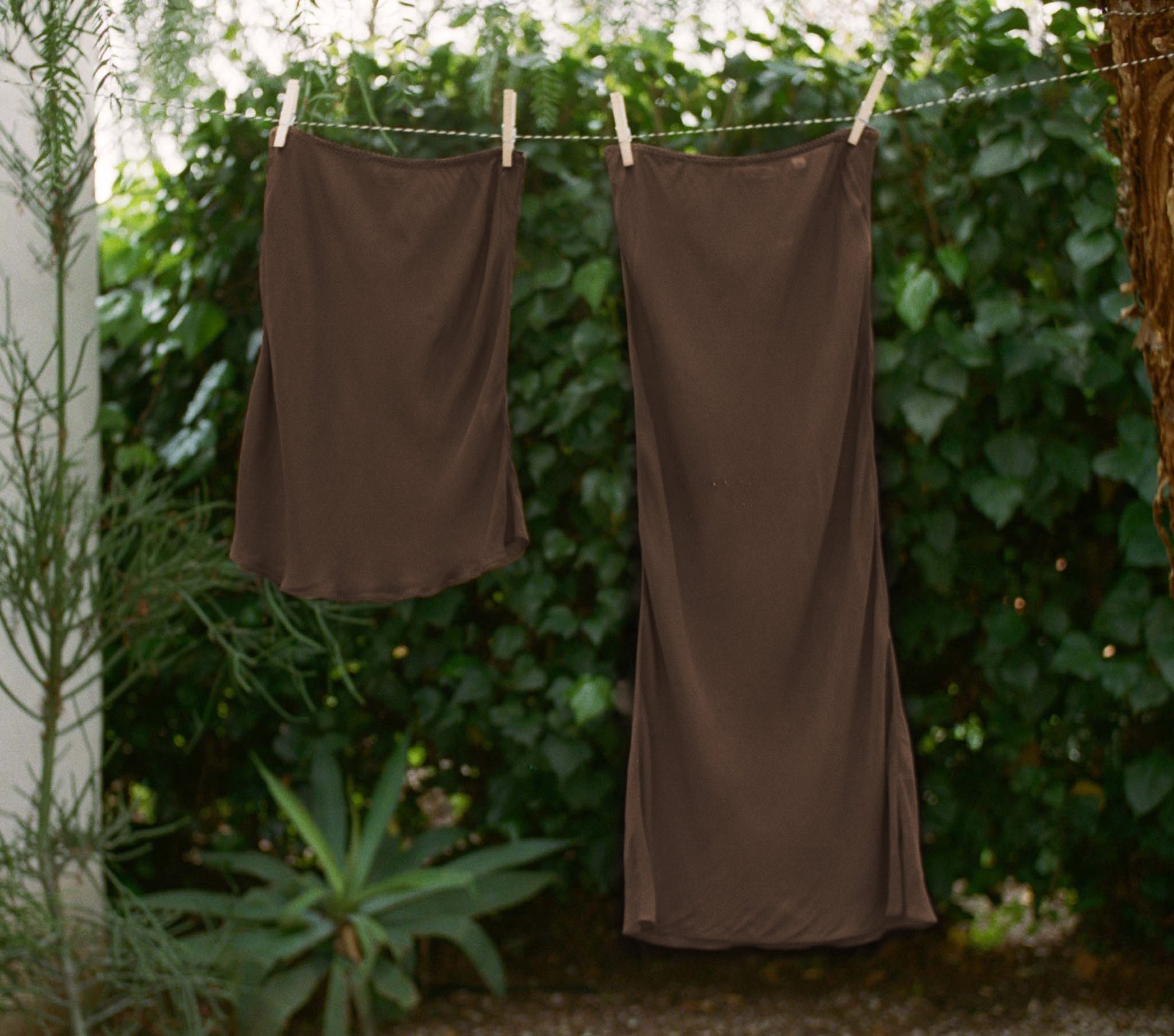 MINI SKIRT SLIP -- UMBER view 2
