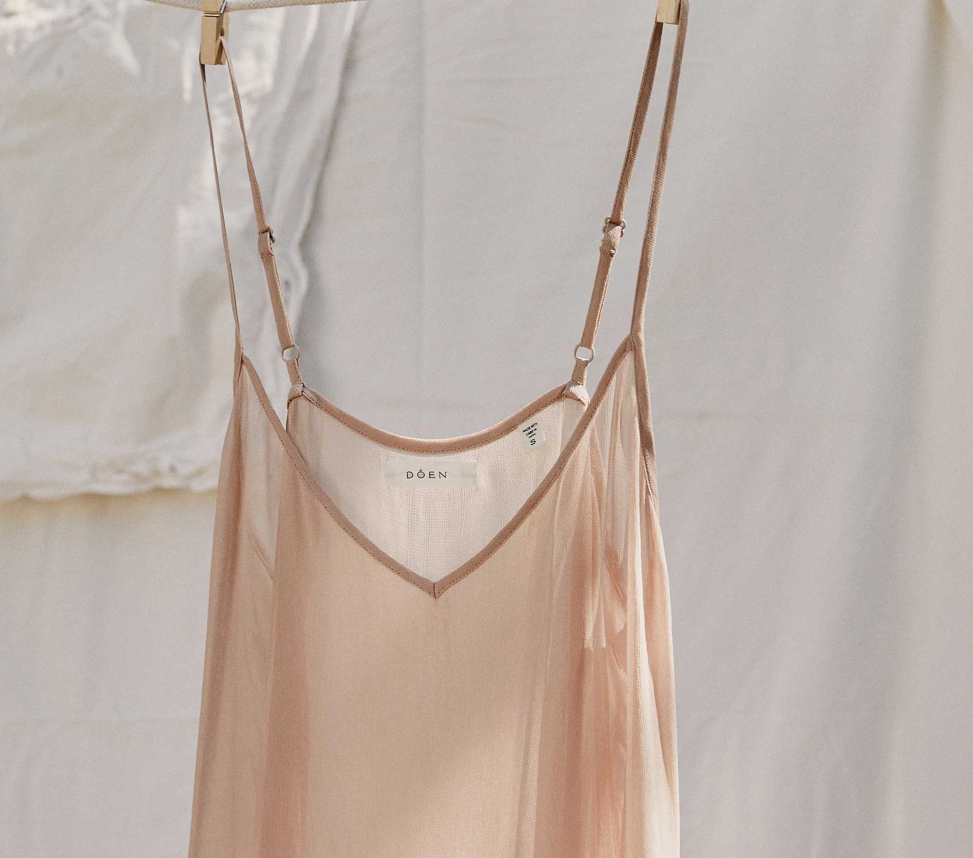 LONG DEEP V-NECK SLIP -- CONCH view 2
