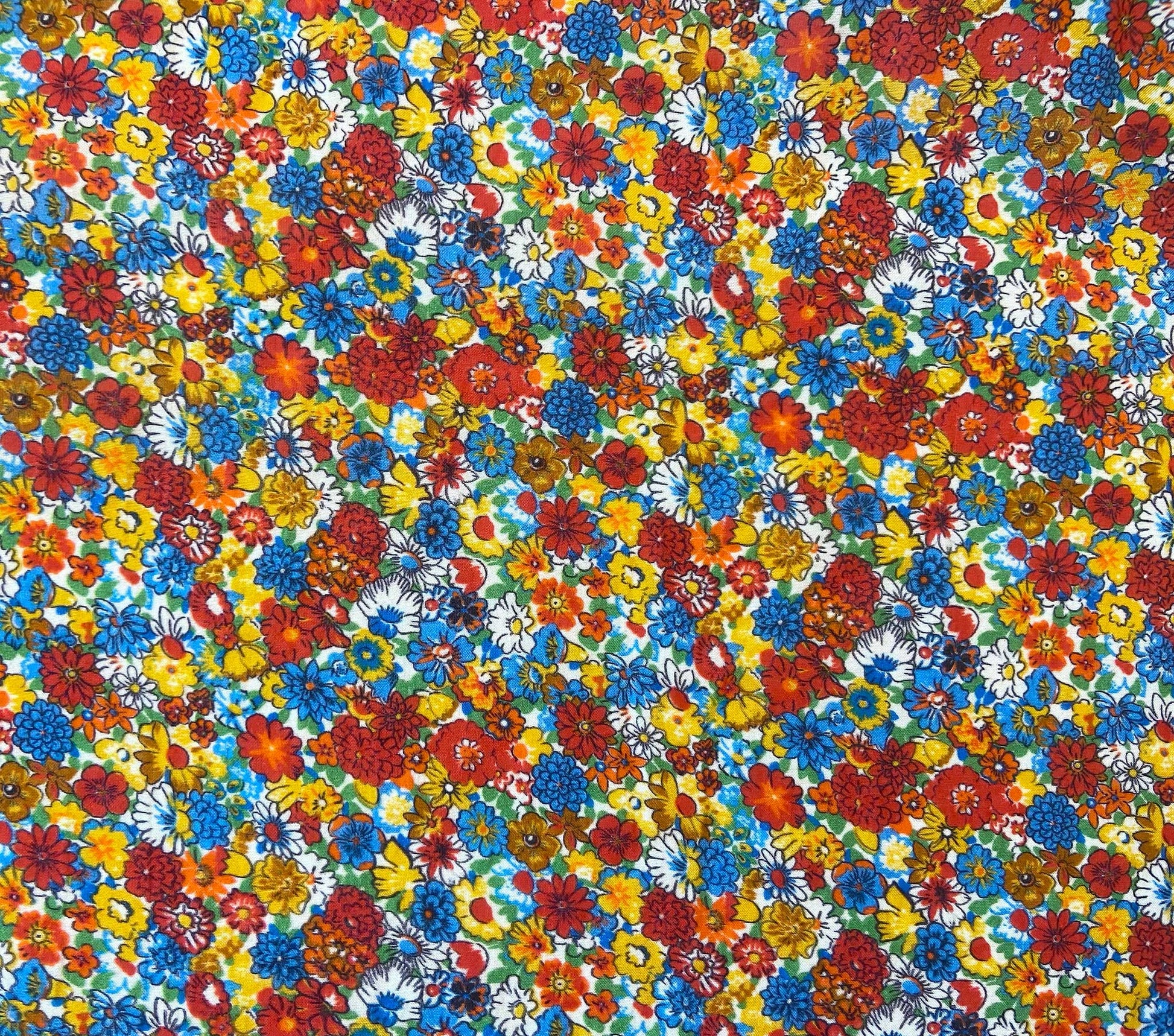 HMD -- FRANCES TOP -- WILDFLOWER MEADOW view 4
